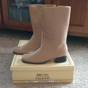 Bruno Valenti Tan Smooth Leather Heeled Boots NIB